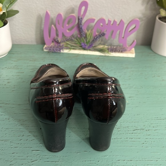 Michael Kors Shoes SZ 7.5 - Picture 3 of 6